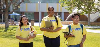 Group Students in Campus