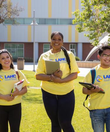 Group Students in Campus