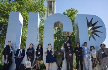 The Honors Transfer Program students in front of the UC Riverside Sign